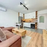 Apartment Stylish 1br In The Heart Of Town *