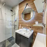 Stylish 1br In The Heart Of Town Apartment *